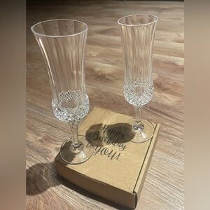 Crystal Cut Champagne Flutes - Clear Glass Set (Different Pair) *READ*